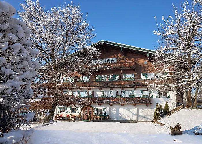 Landsitz Roemerhof - Hotel Apartments